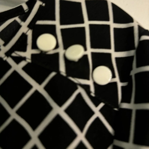 The Limited Womens Black White Tunic Style 3/4 Sleeve Check Pattern Sz Small Top - Picture 3 of 10